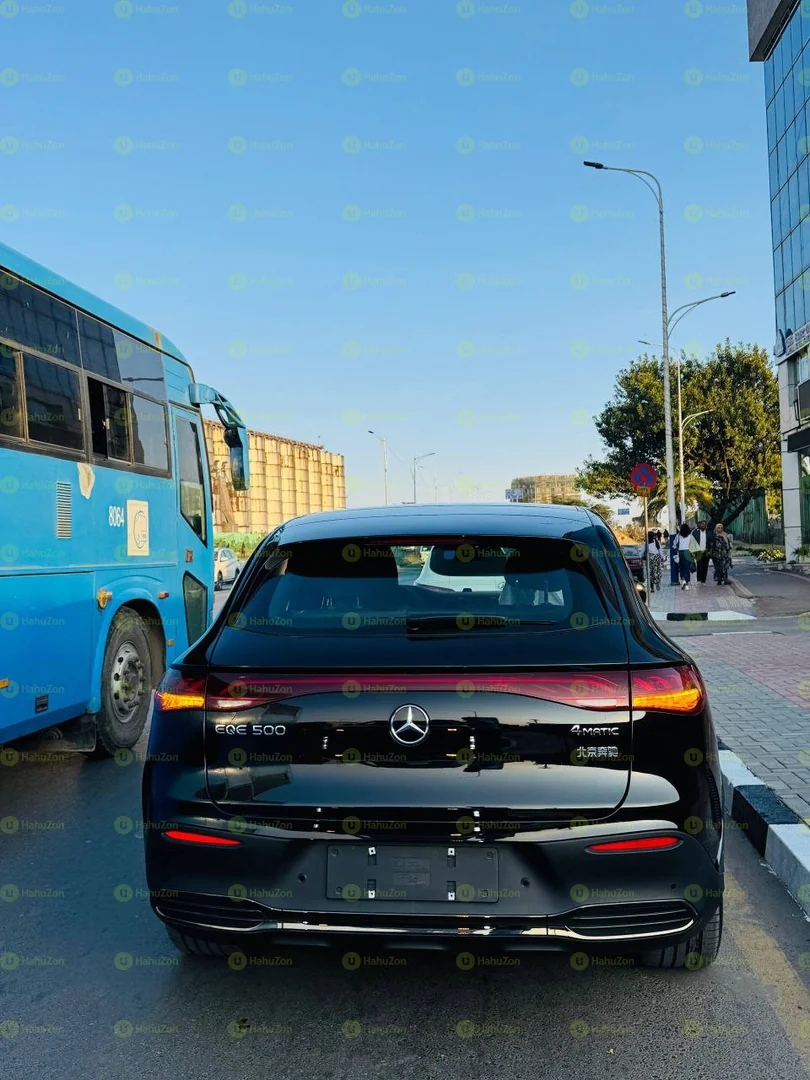 2024 Model-Mercedes-Benz EQE 500