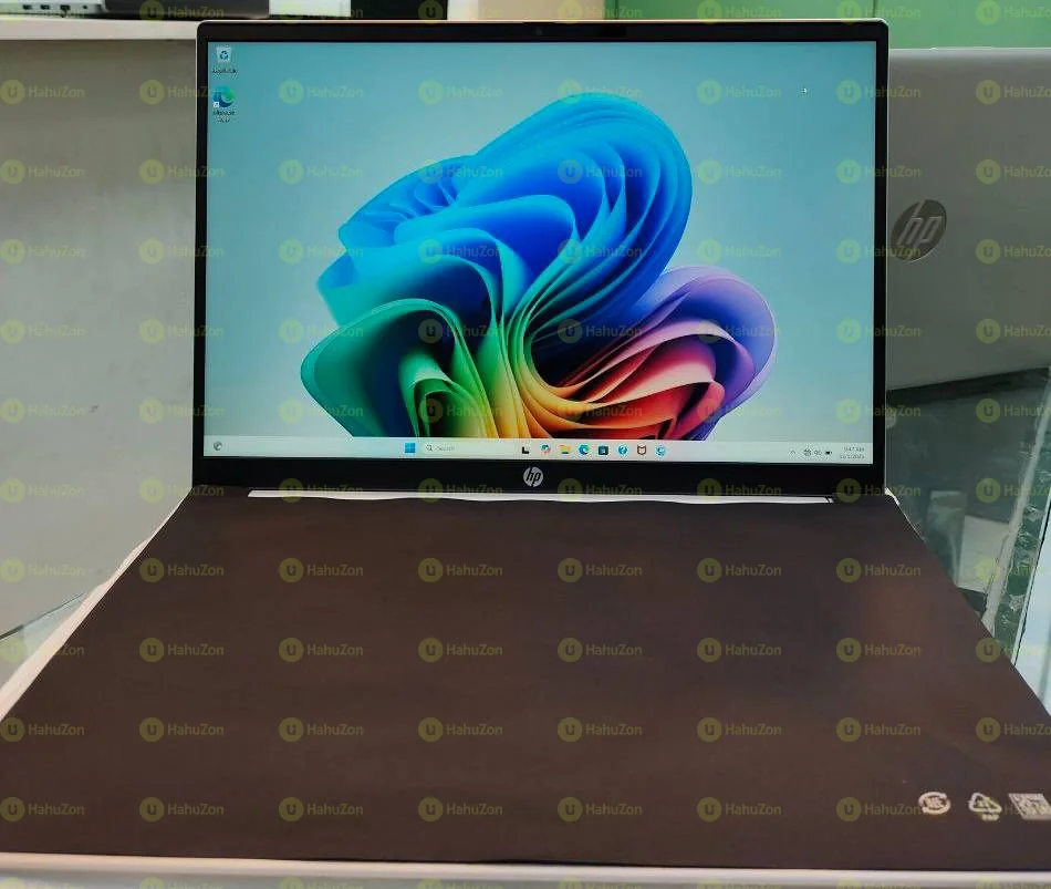 HP Omni book 5 AMD Ryzen Ai 7 Laptop