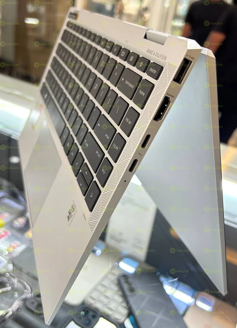 HP EliteBook 1040 g7 X360 Intel Core i7-10th Generation Laptop