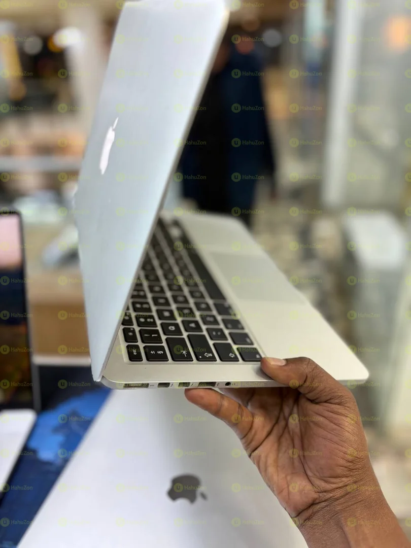 Apple Macbook pro Core i5 2014 Laptop