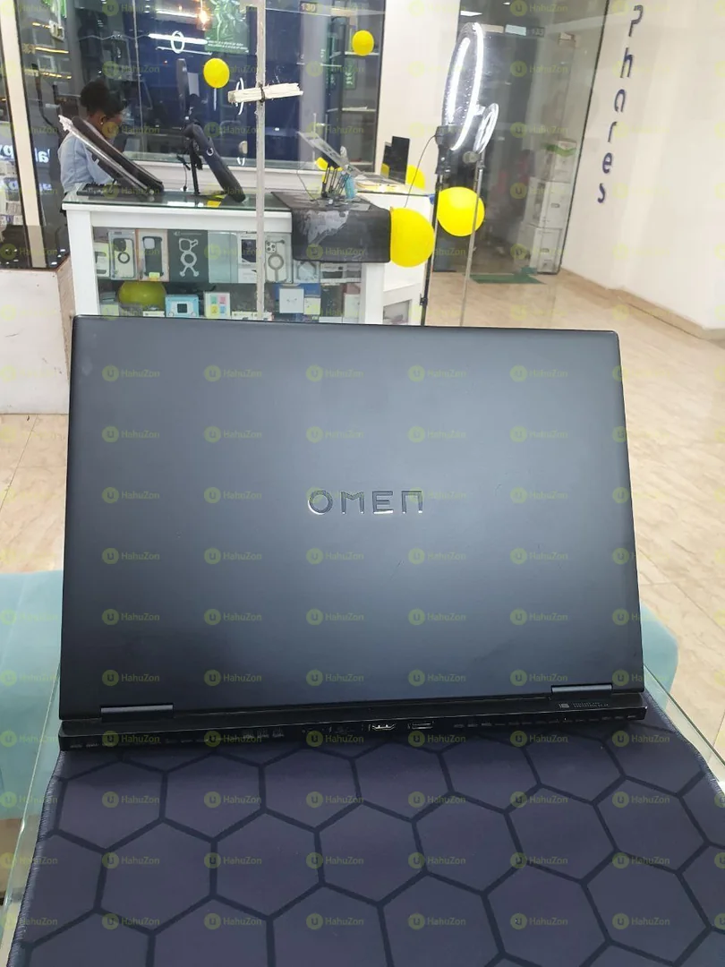 HP OMEN 16 intel AMD Ryzen 7 7840HS Laptop