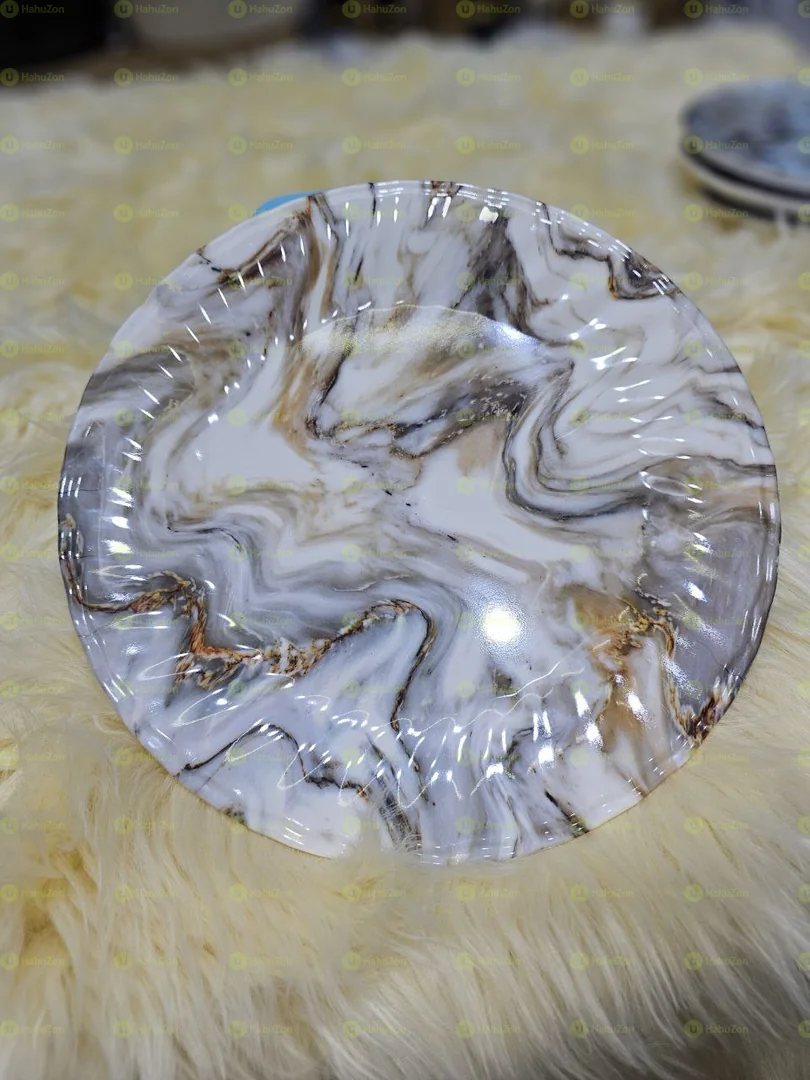 ለየት ያለ የመመገቢያ ስሀን