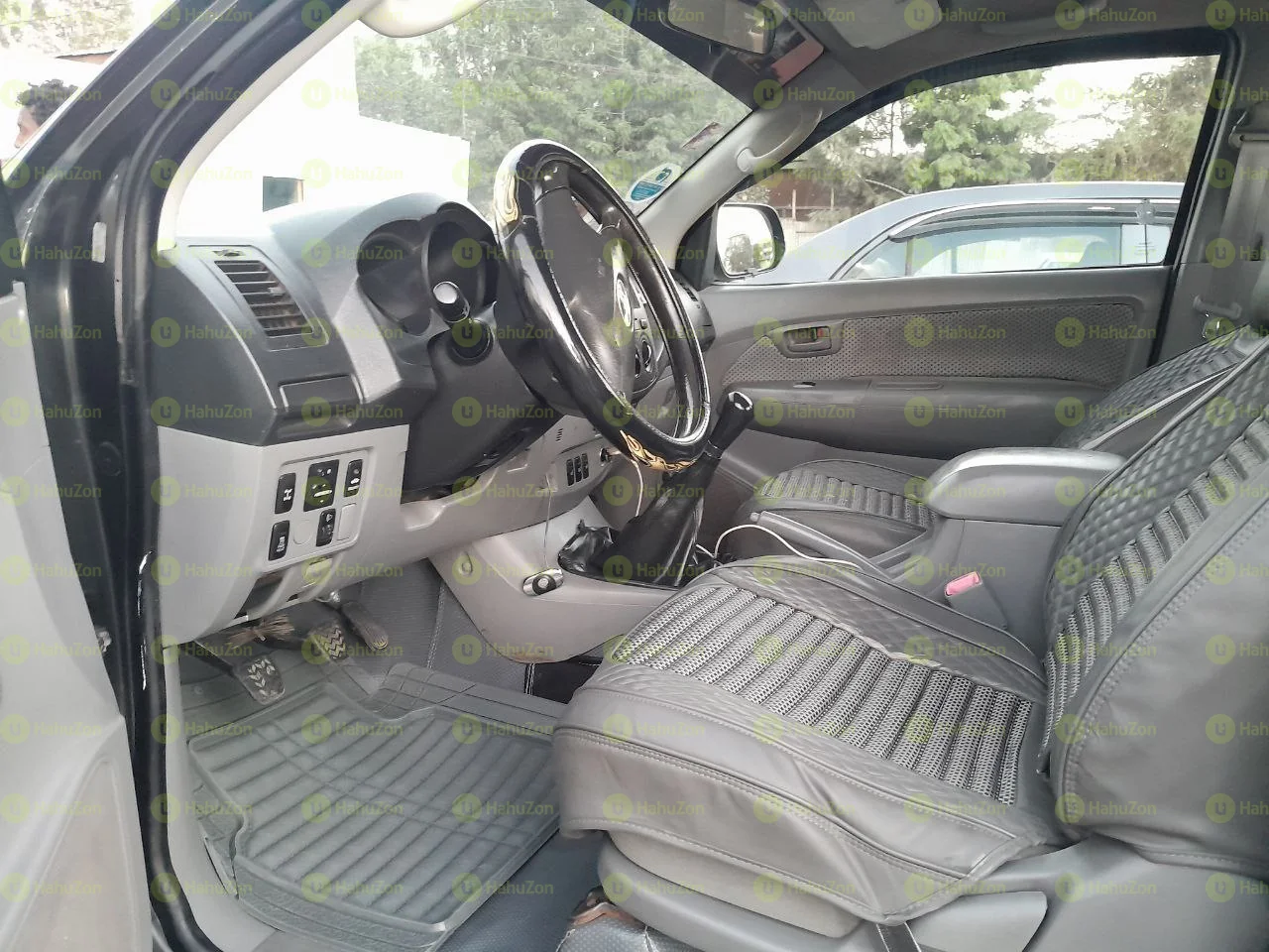 2008 Model-Toyota Hilux Extra Cab