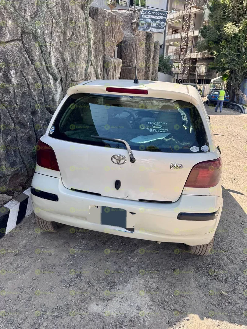 2004 Model-Toyota Vitz