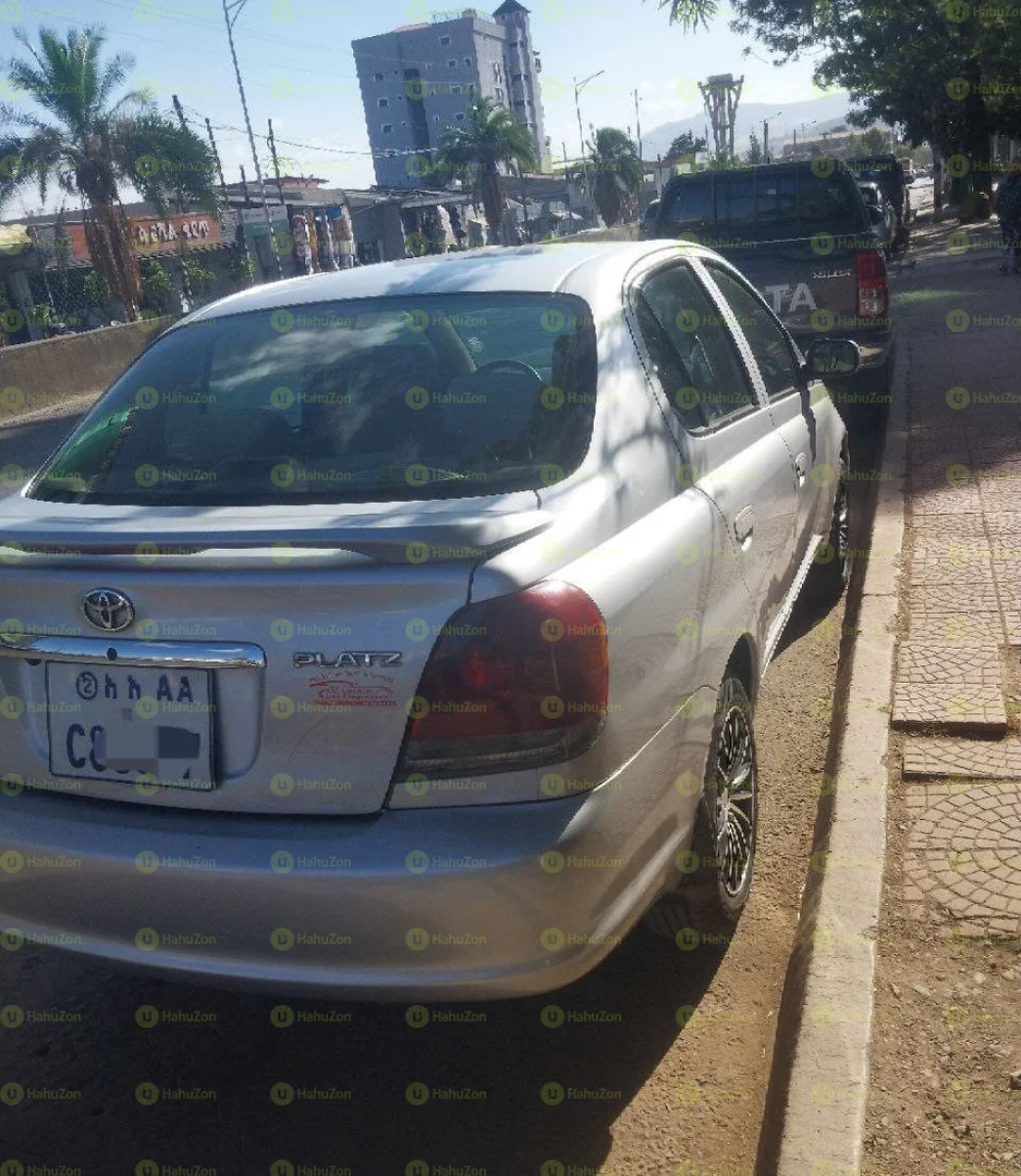 2005 Model-Toyota Platz