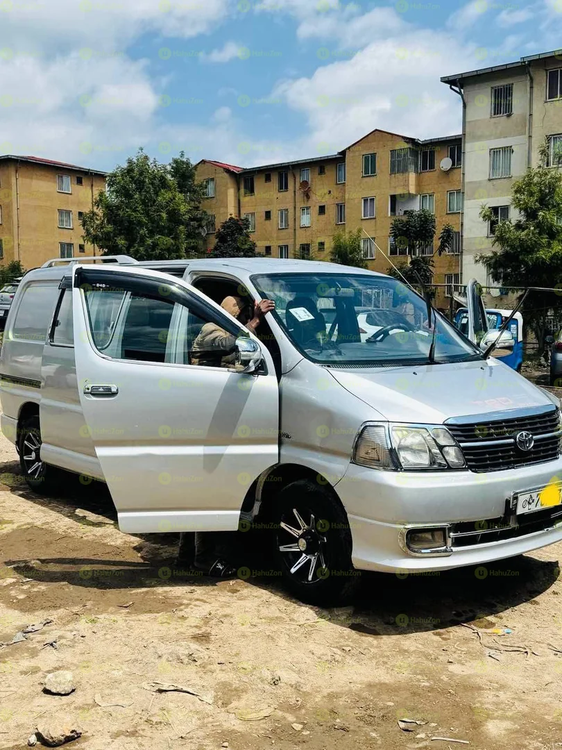 2008 Model-Toyota Shark