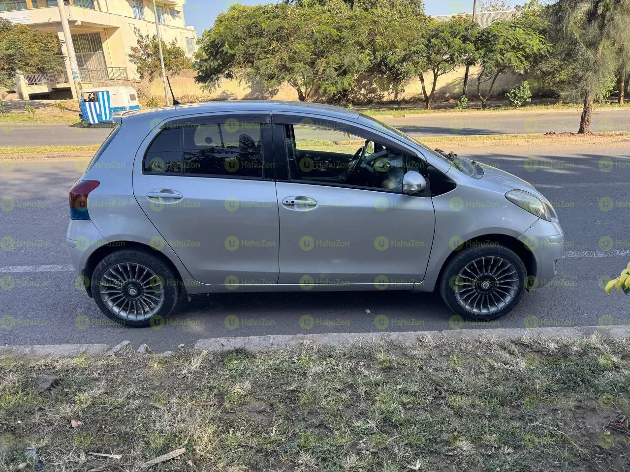 2008 Model-Toyota Yaris Compact