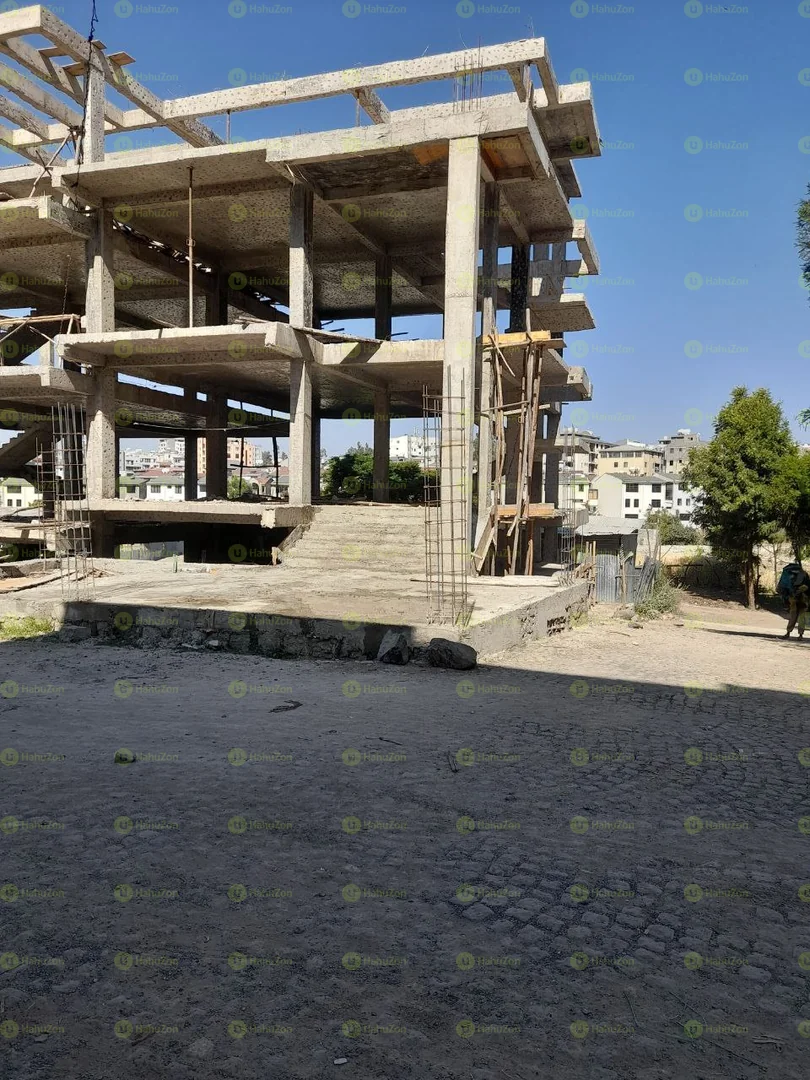 150 ካሬ የሚሰጥ G+2 በሰሚት 72