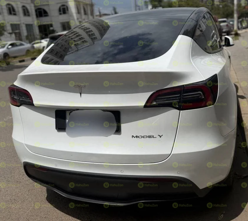 2023 Model-Tesla Y