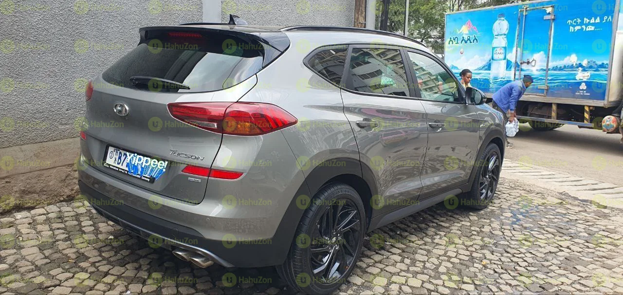 2020 Model-Hyundai Tucson