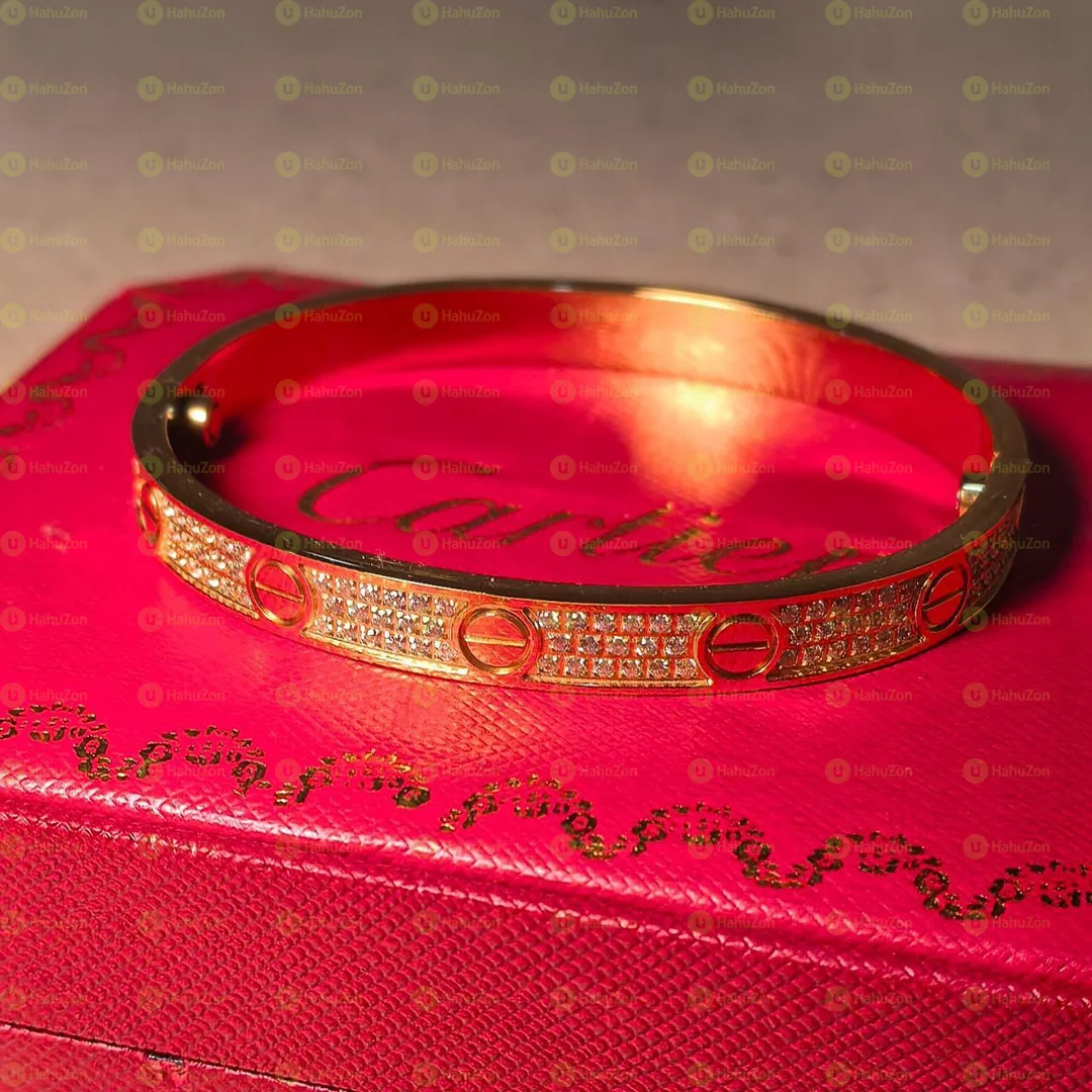 Fashionble Bracelet Set