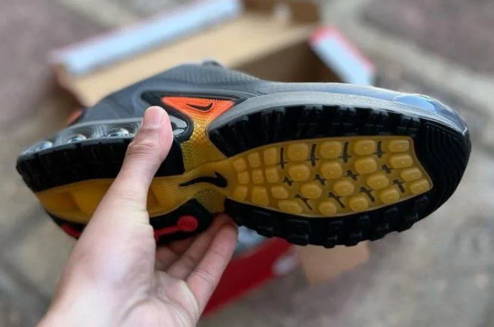 Nike Air Max DN Metallic Silver Men's Shoes