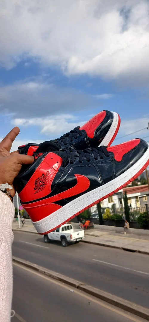 Jordan 1 High Retro Men's Shoes