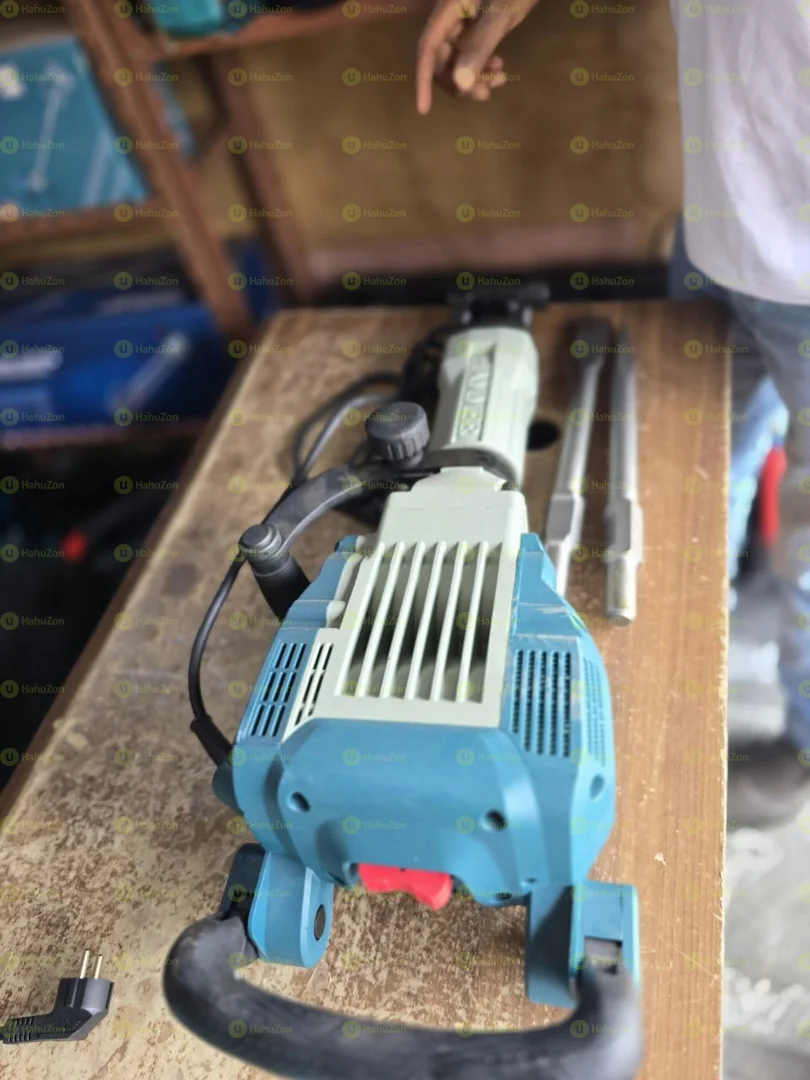 ቦሽ ዳክ ሀመር