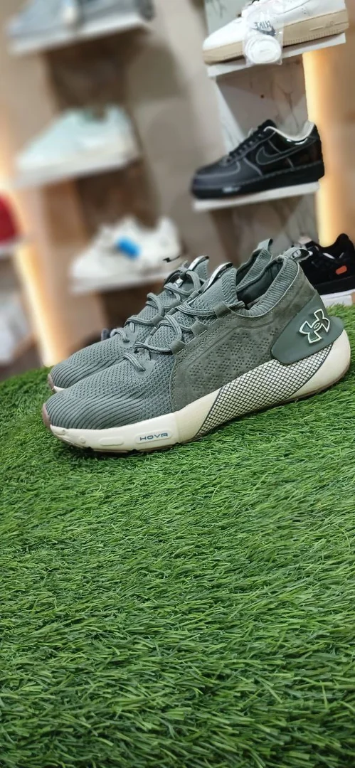 Under Armour Phantom Hova Men's Shoes