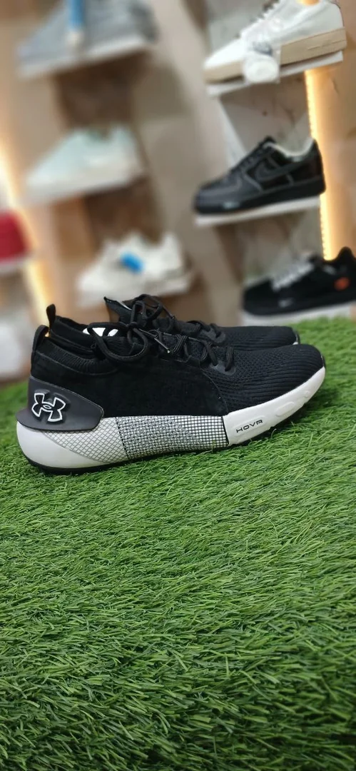 Under Armour Phantom Hova Men's Shoes