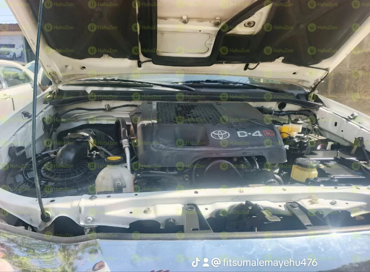 2015 Model-Toyota Fortuner