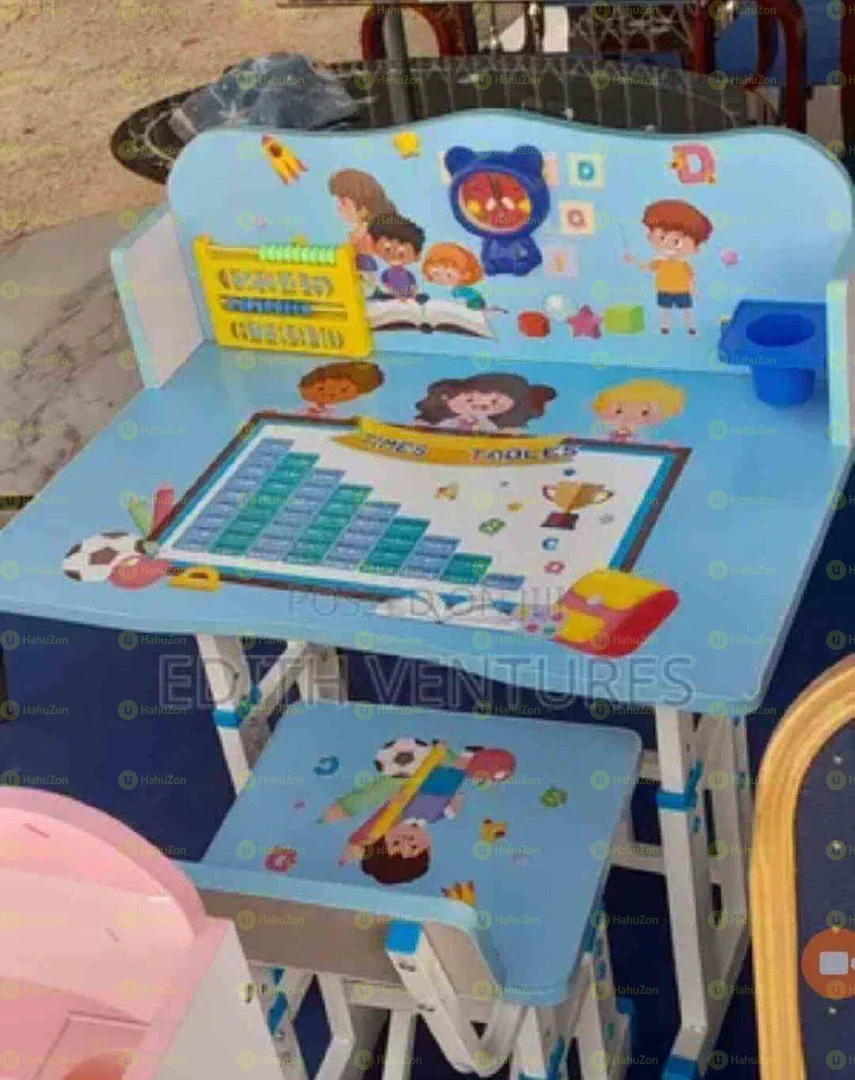 Children's Study Table And Chair