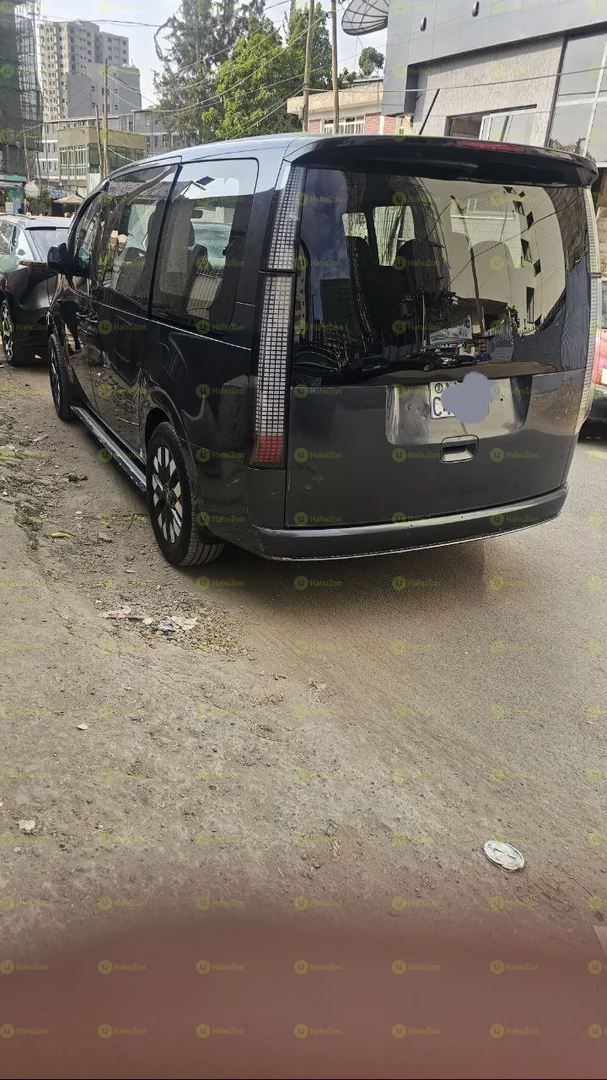 2022 Model-Hyundai Staria