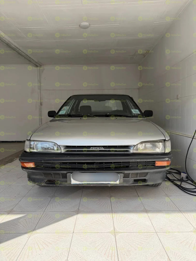 1991 Model-Toyota Corolla