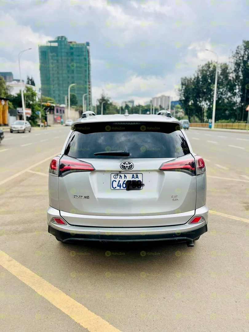 2017 Model-Toyota Rav4