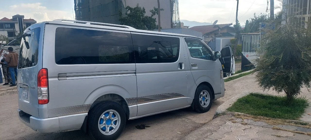 2007 Model-Toyota Haice Abadulla