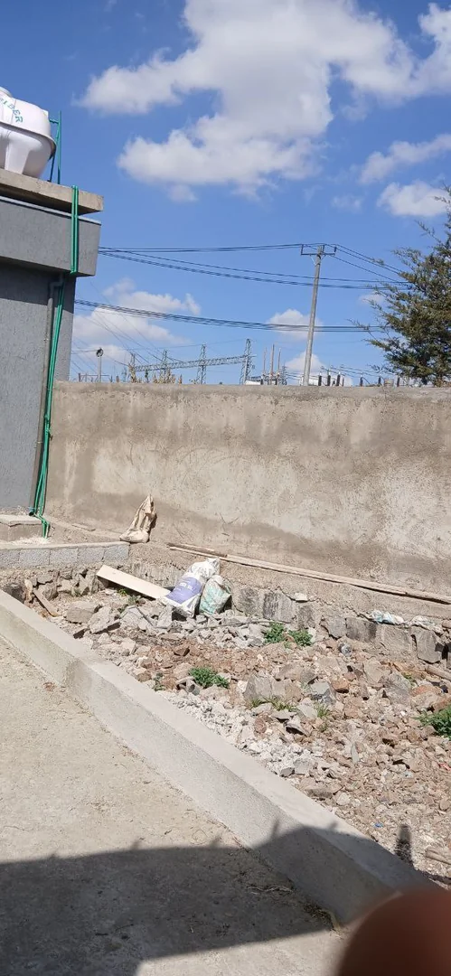 200 ካሬ የሚሸጥ ቤት በአያት