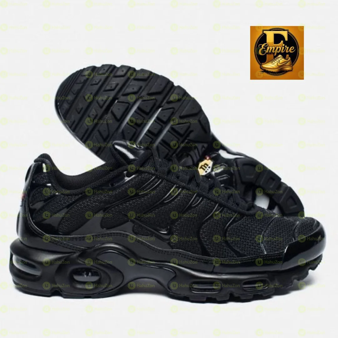 Nike Air Max Plus TN Triple Black Low Men's Shoes