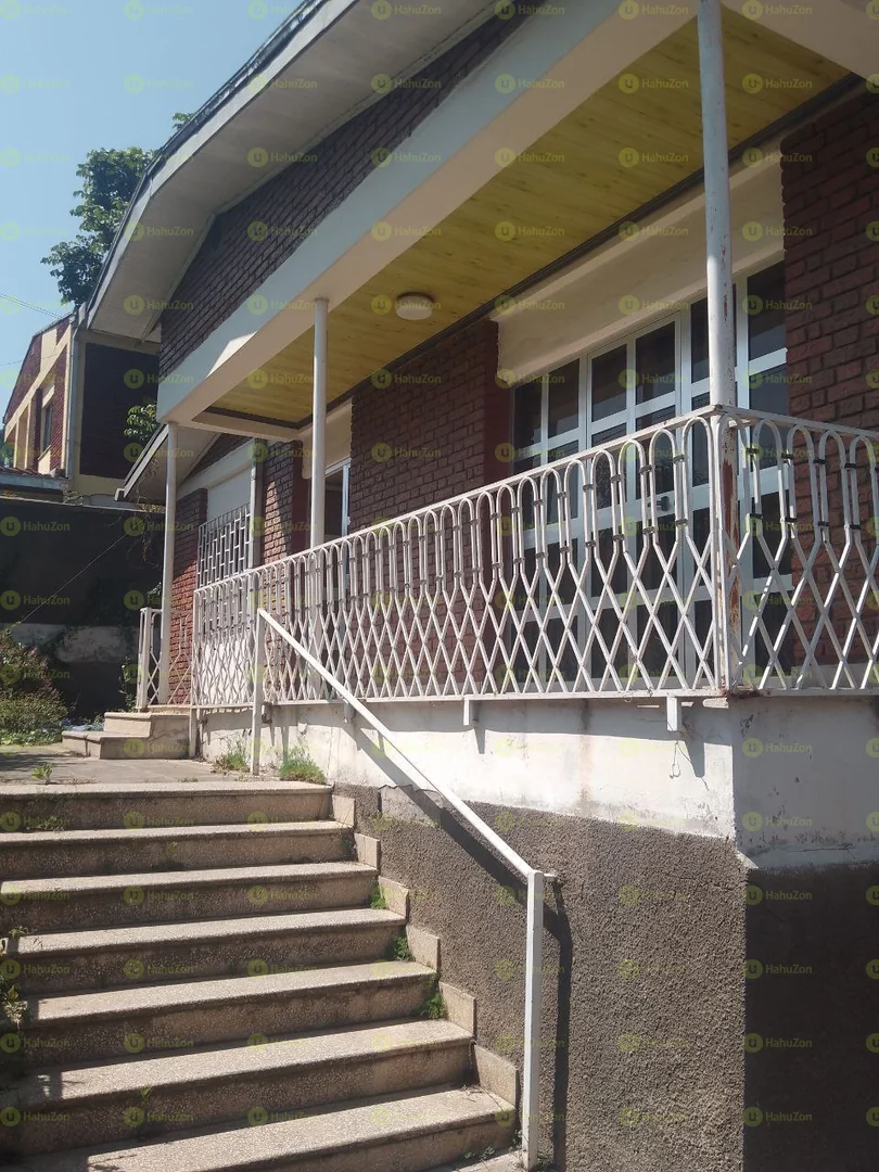 300 ካሬ የሚሸጥ ቪላ ቤት በአያት