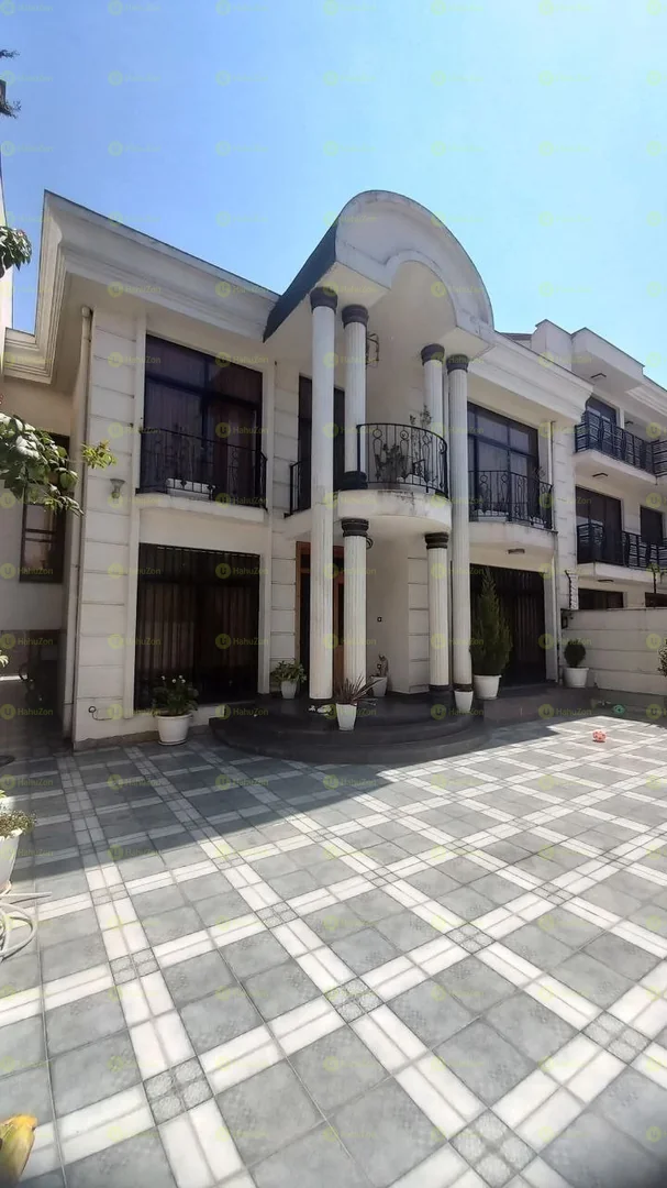 250 ካሬ የሚሸጥ ጂ+1 ቤት በአያት