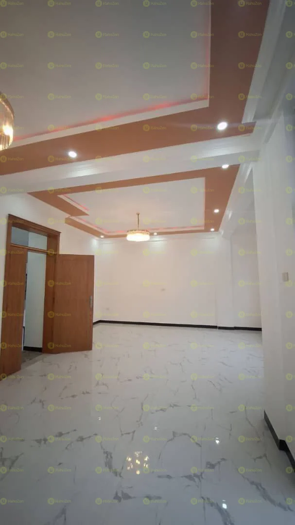 94 ካሬ የሚሸጥ G+3 ቤት በአያት