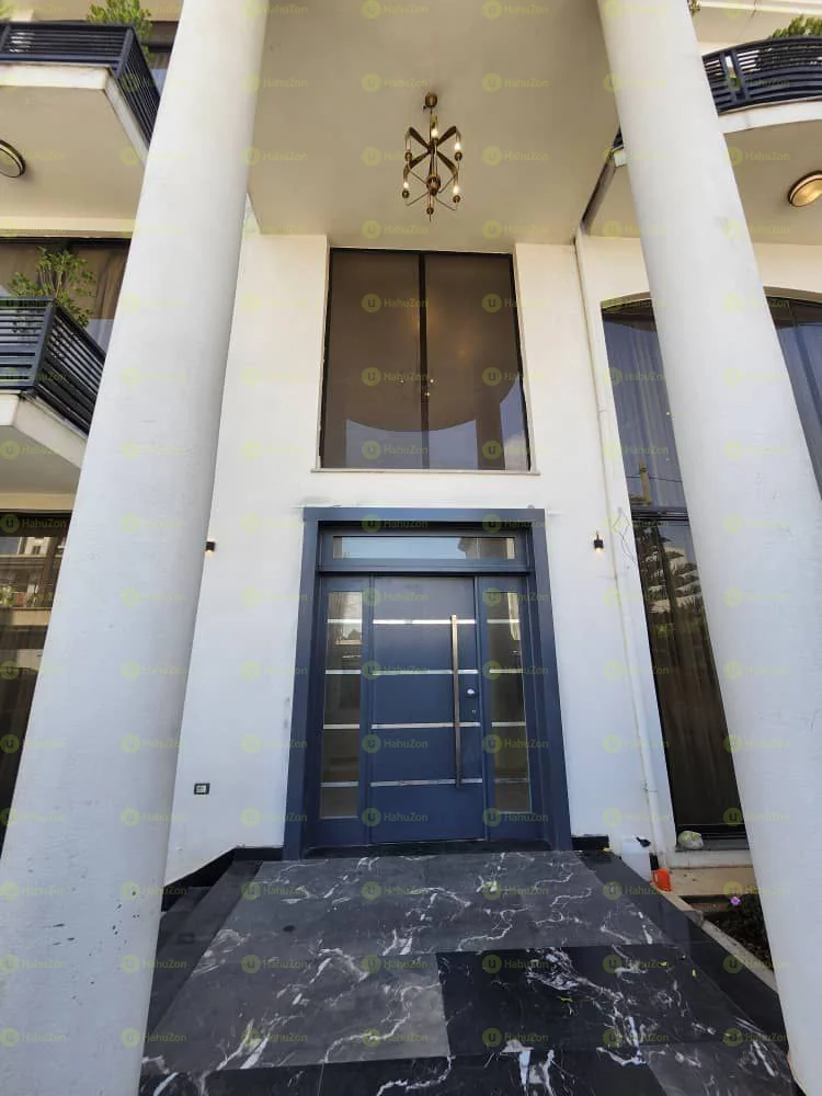 300 ካሬ የሚሸጥ ቆንጆ ጂ+2 ቤት በአያት