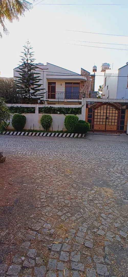 2500 ካሬ የሚሸጥ G+1 ቤት በአያት