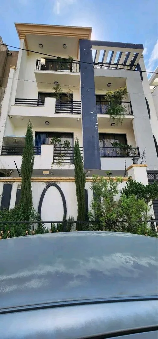 150 ካሬ የሚሸጥ ዘመናዊ መኖሪያ ቤት በአያት