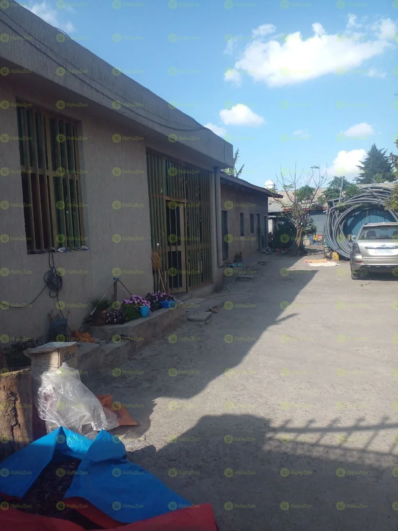 500 ካሬ የሚሸጥ ቤት በአያት