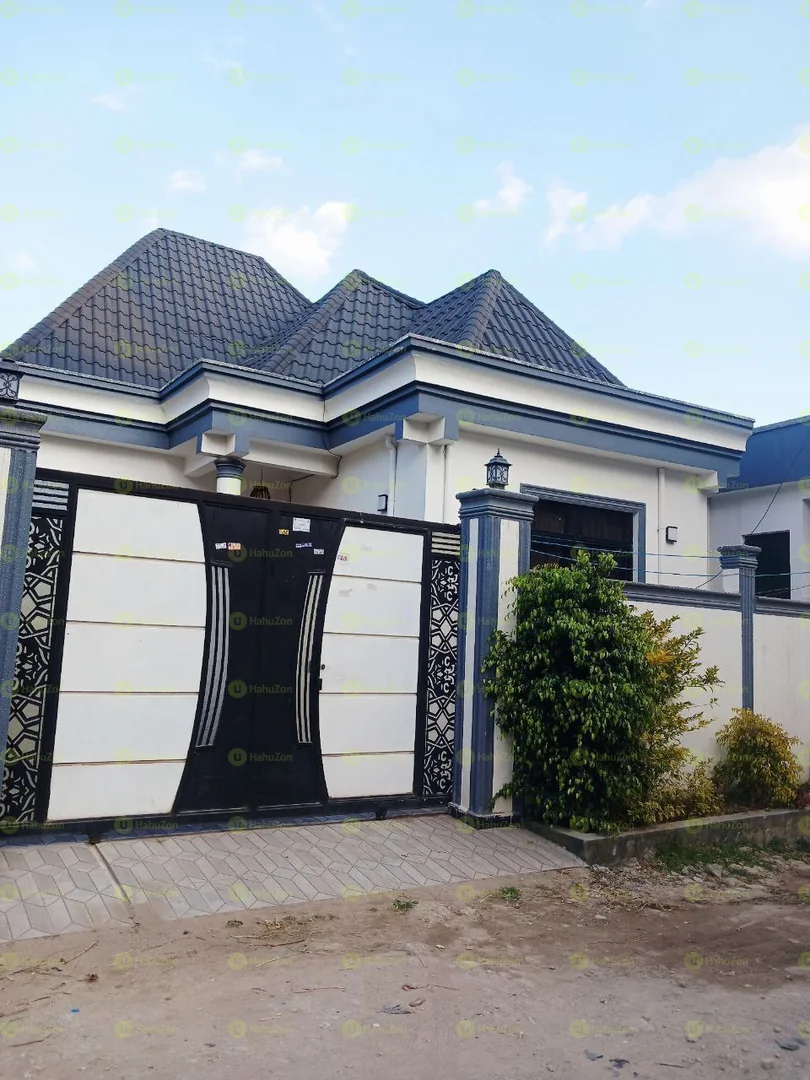 200 ካሬ የሚሸጥ ቤት በአያት