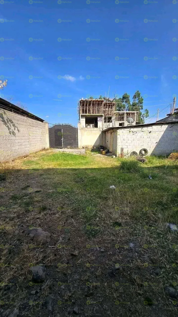 250 ካሬ የሚሸጥ ቦታ በአያት