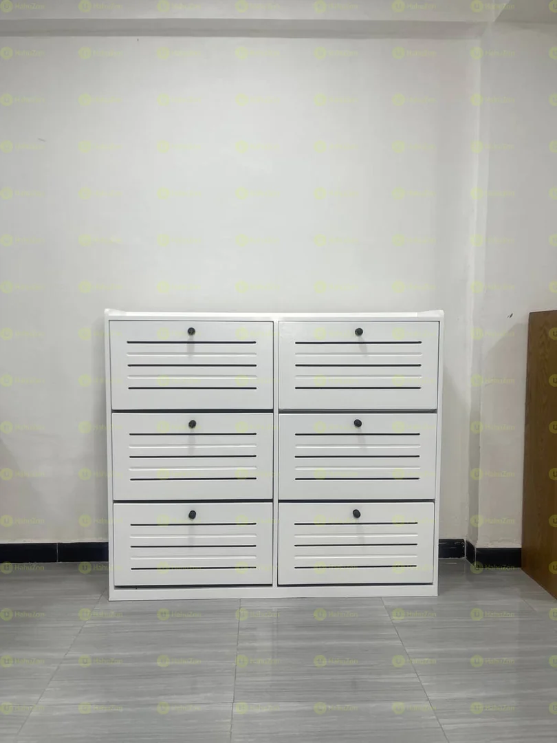 ክላሲክ መስመር የጫማ መደርደሪያ