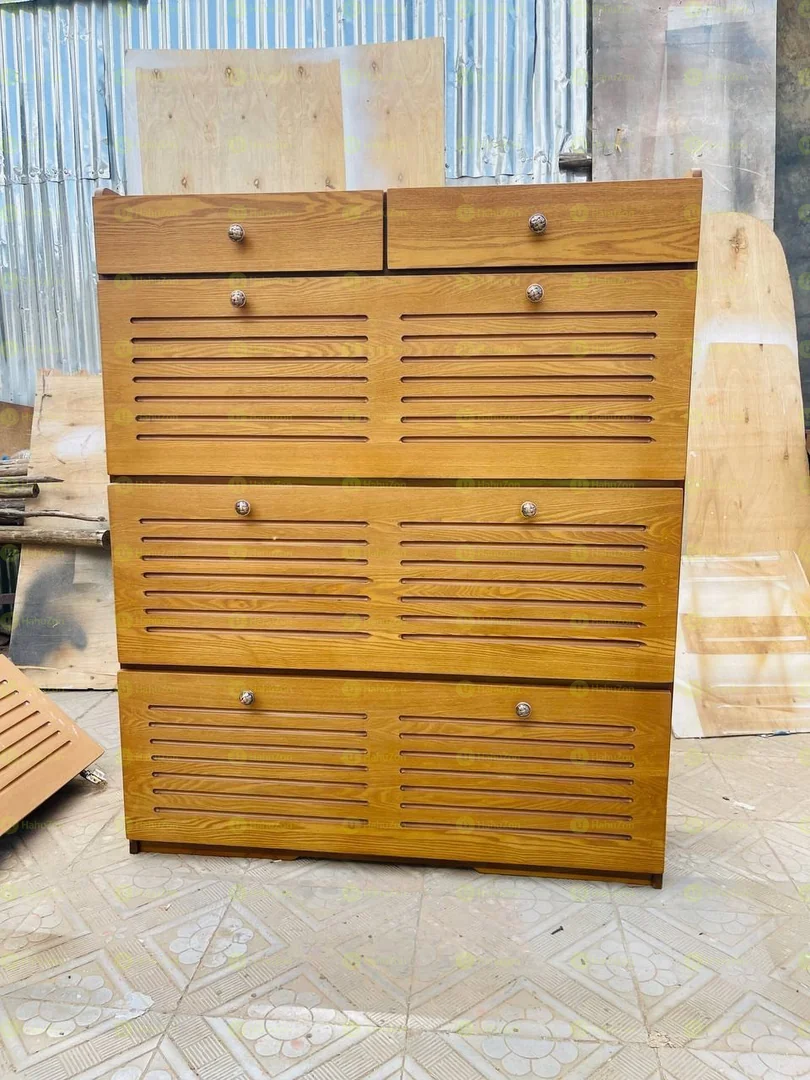 Classic Mesmer Shoeshelf