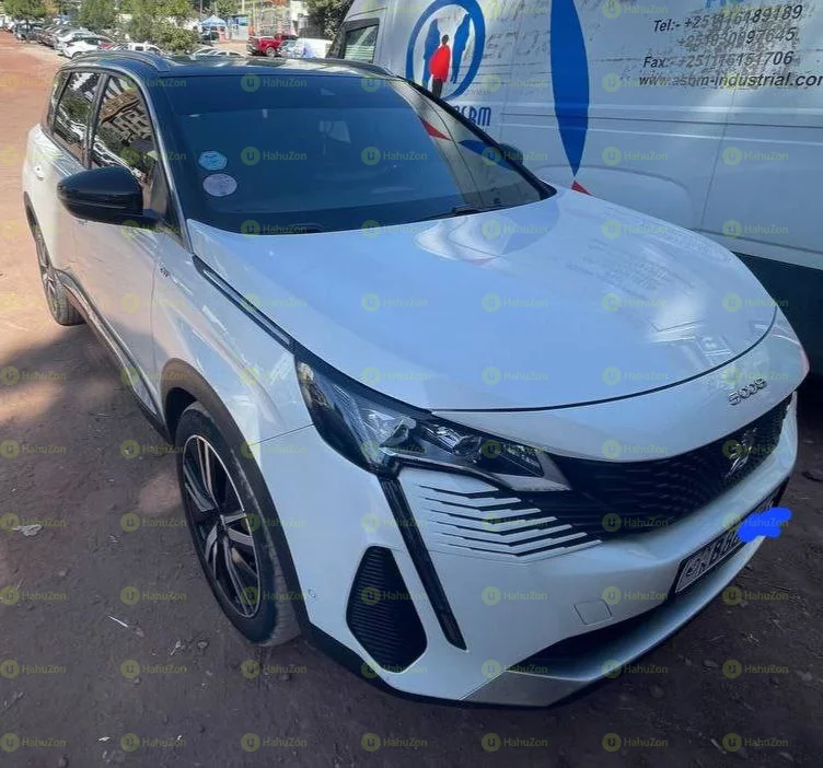 2020 Model-Peugeot 5008