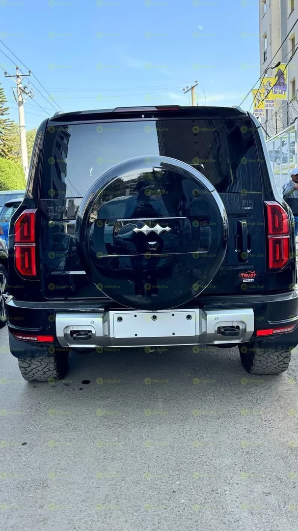 2025 Model-BYD Leopard 5