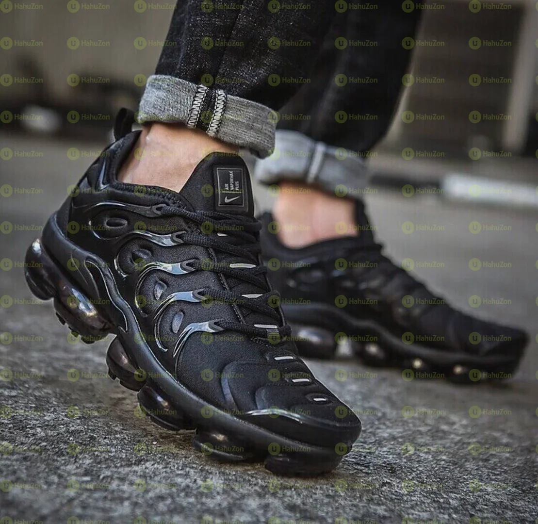NlKE Air Vapormax Plus Triple Black Men's Shoes