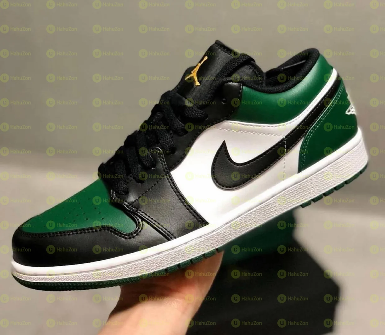 Air Jordan 1 Low 'Green Toe' Size 5Y Men's Shoes