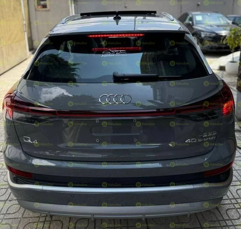 2024 Model-Audi Q4 40 E-Tron