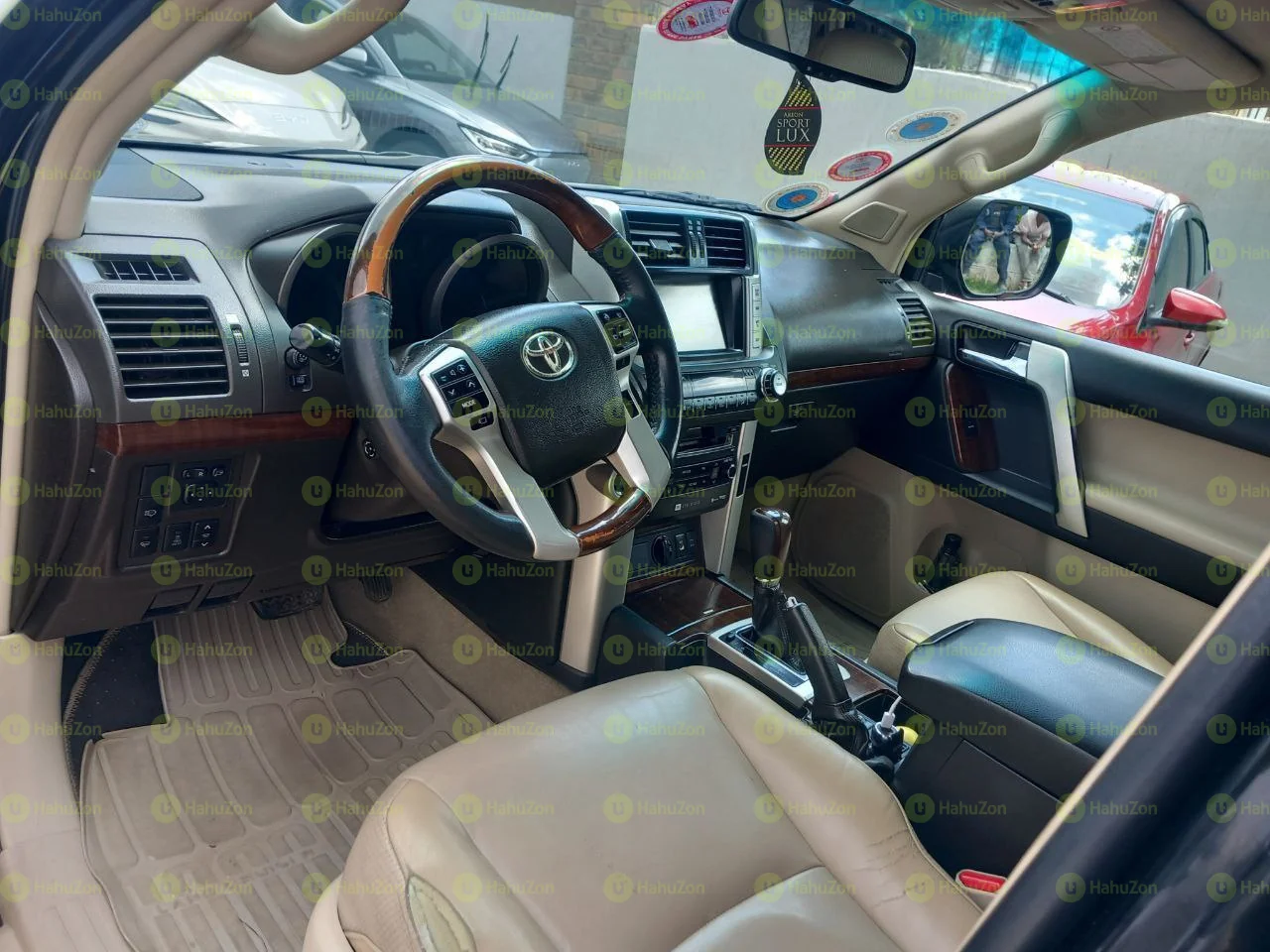 2013 Model-Toyota Prado