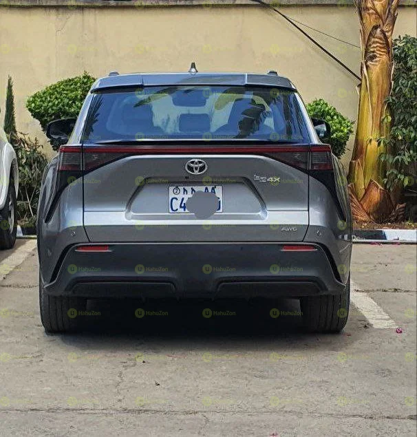 2021 Model-Toyota Bz4x (4WD)