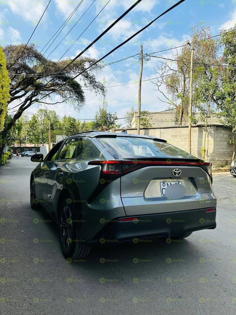 2023 Model-Toyota BZ4X