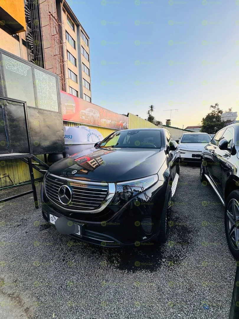 2023 Model-Mercedes -Benz EQC 400 4Matic