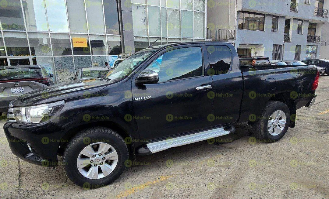2017 Model-Toyota Rivo Hilux  Kin Cab