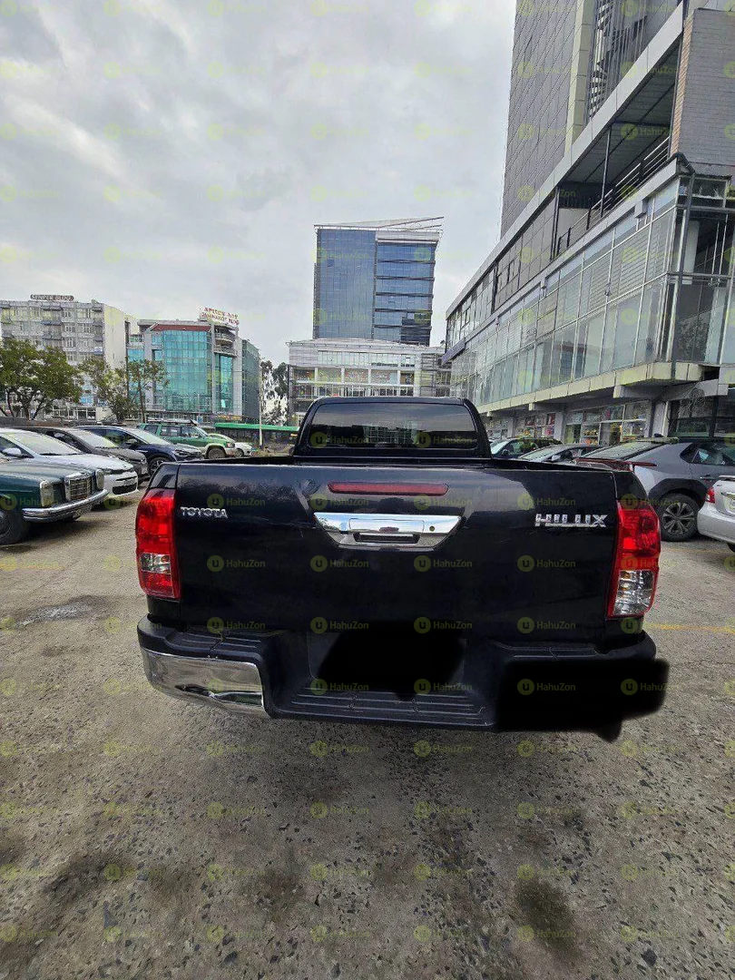 2017 Model-Toyota Rivo Hilux  Kin Cab